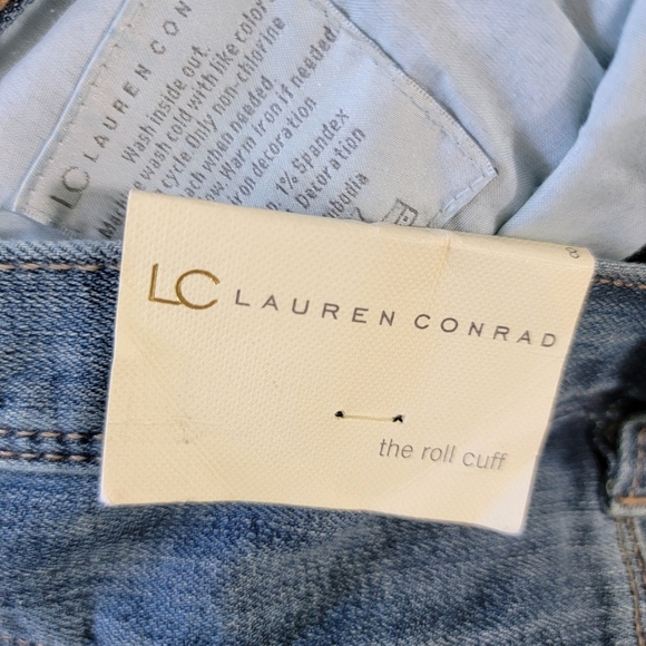 NWT LC Lauren Conrad The Roll Cuff Jeans Medium Wash Mid Rise Denim Size 8 - Picture 9 of 13
